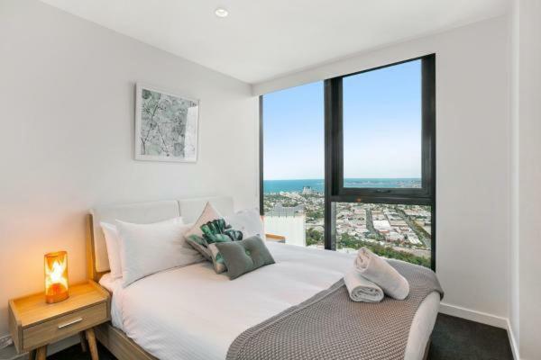 Experience Platinum Hotel Apartments Melbourne Exterior photo
