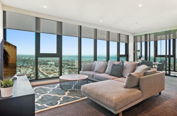 Experience Platinum Hotel Apartments Melbourne Exterior photo